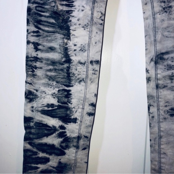 [BUCKAROO] Acid Wash Ripped Skinny Jeans - Picture 2 of 4